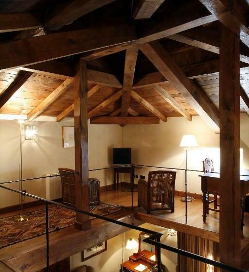 スイート, Rural Palacio De Prelo