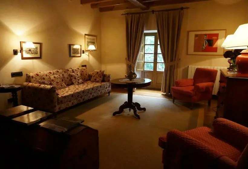 スイート, Rural Palacio De Prelo