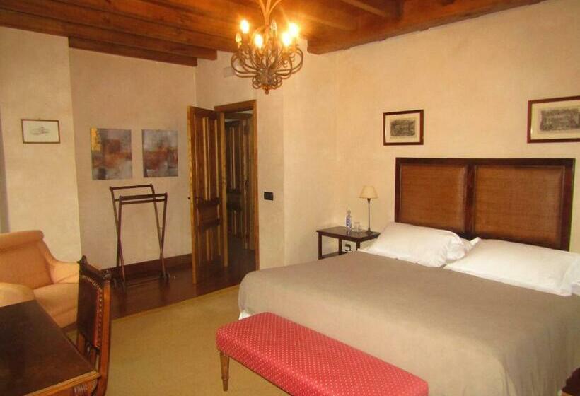 スイート, Rural Palacio De Prelo