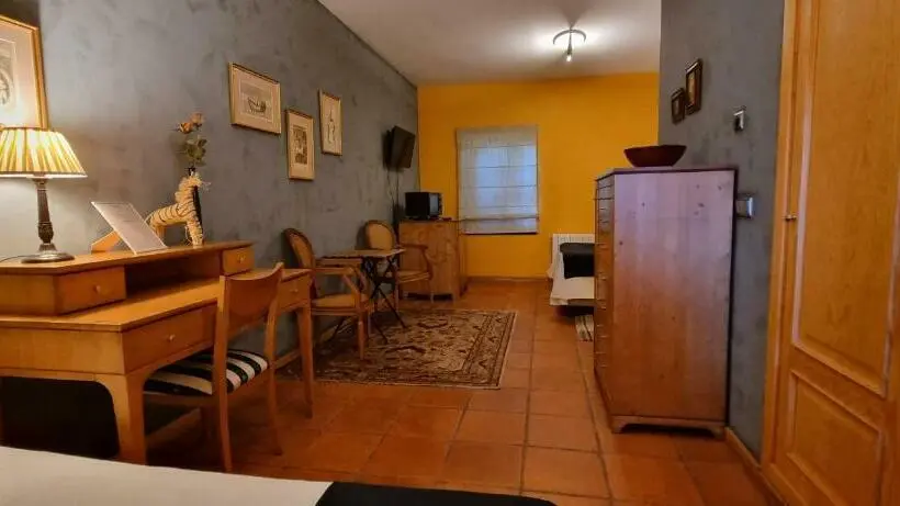 Habitació Quàdruple Estàndard, Sara De Ur