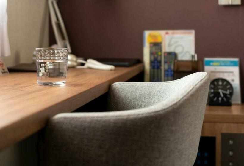 Номер Стандарт, Global View Tsu