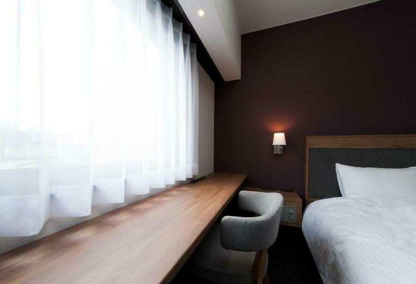 Номер Стандарт, Global View Tsu