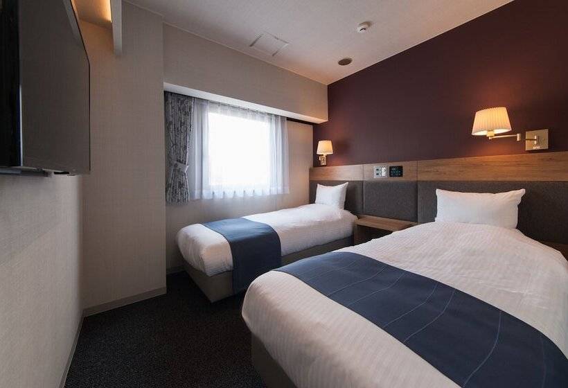 Номер Стандарт, Global View Tsu