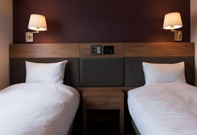 Номер Стандарт, Global View Tsu