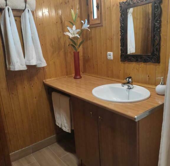 応接間付きスタンダードルーム, Casas De Madera Los Molinos