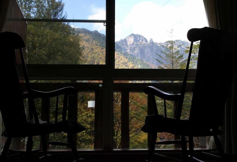 标准间, Nakaodaira