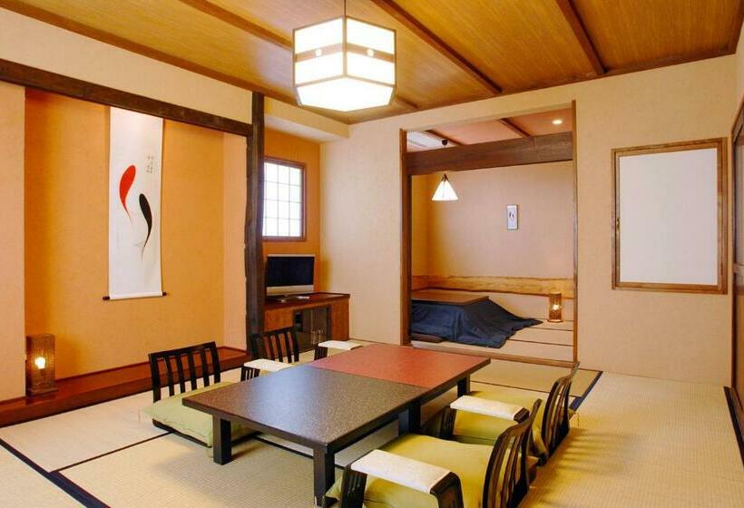 חדר סטנדרט, Sawaemon