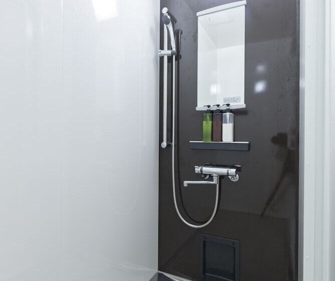 غرفة ديلوكس ثلاثية, Shirakaba