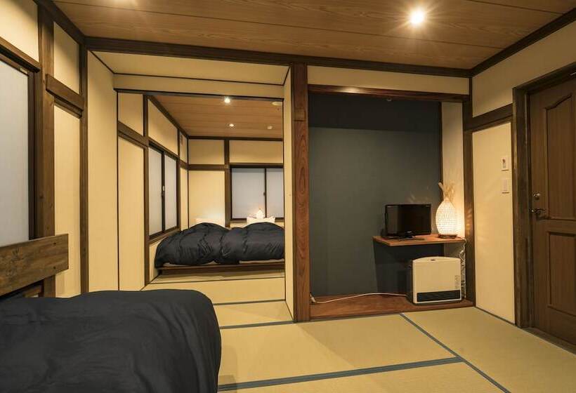 غرفة ديلوكس ثلاثية, Shirakaba