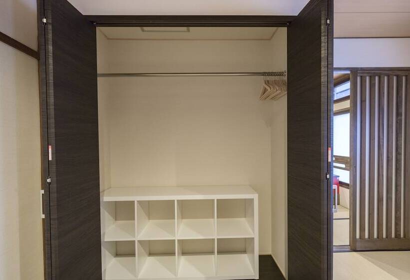 إستديو عائلى, Shirakaba