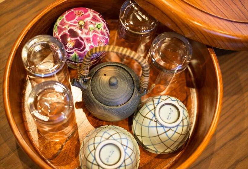 إستديو عائلى, Shirakaba