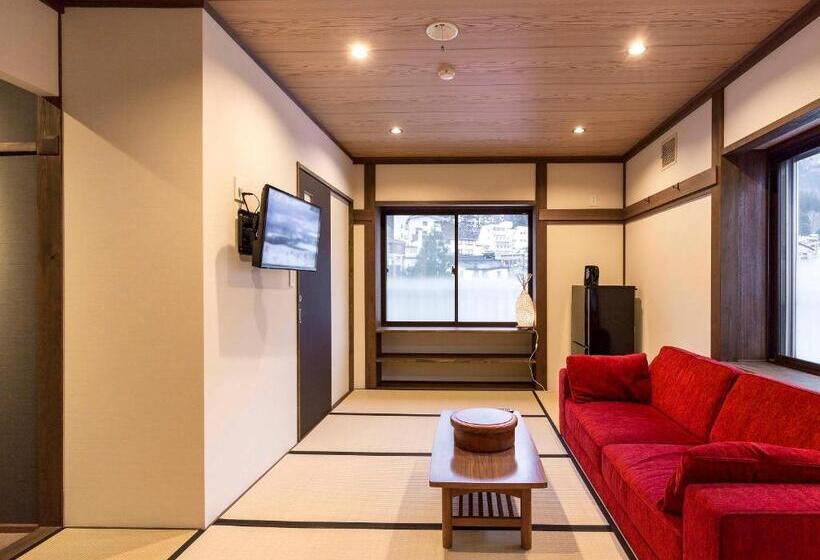 إستديو عائلى, Shirakaba