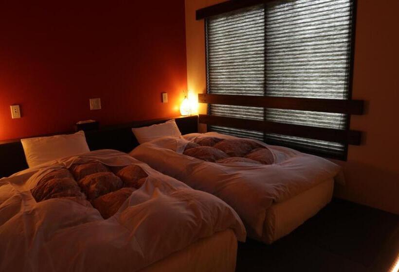 شقة غرفة واحدة, Shirakaba