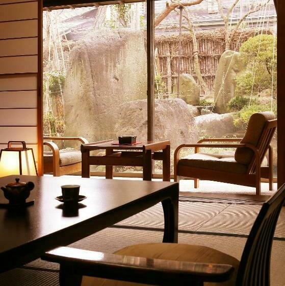 غرفة قياسية, Shouhakutei Azumaso