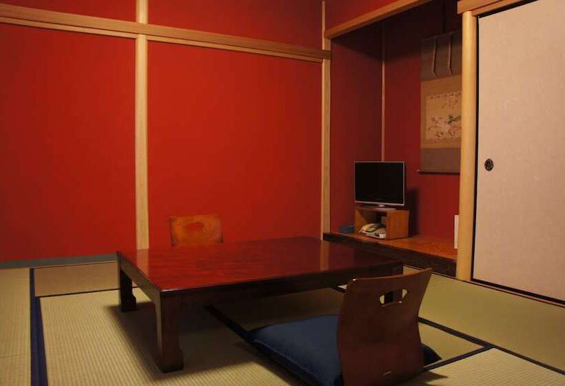 Quarto Estandar, Sumiyoshiya