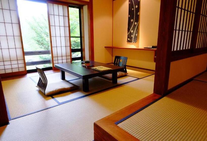 共用浴室的经济型房间, Yamazatonoiori Soene