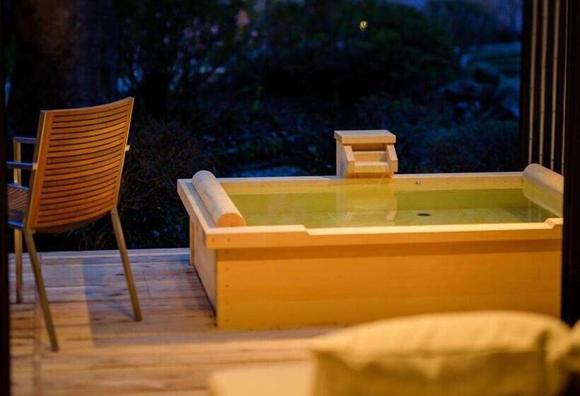 标准间, Shirakabeso