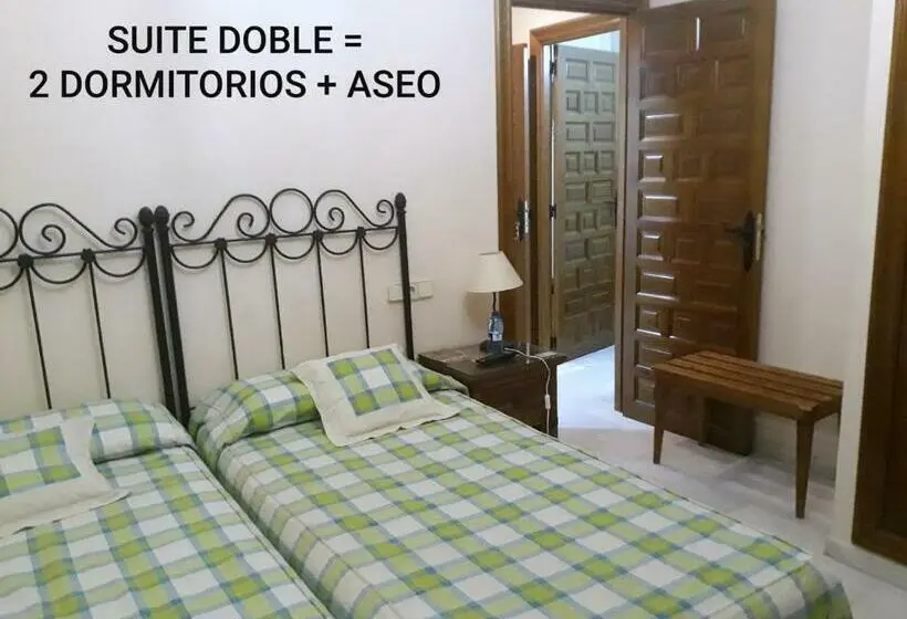 スタンダード４人部屋, Hostal Artiga