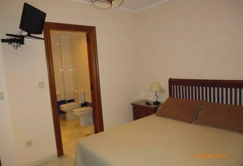 スタンダードルーム, Hostal Artiga