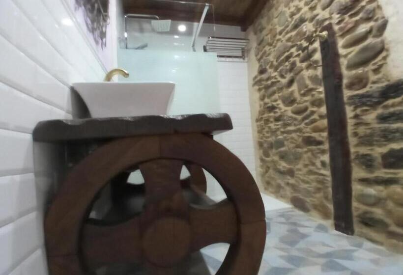 Номер Стандарт, Albergue La Medina De Camponaraya