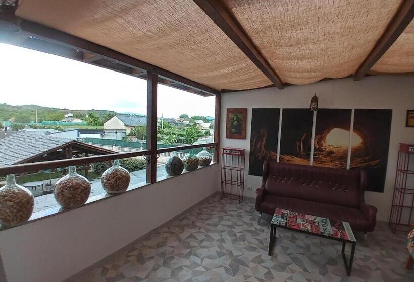 标准单人间, Albergue La Medina De Camponaraya