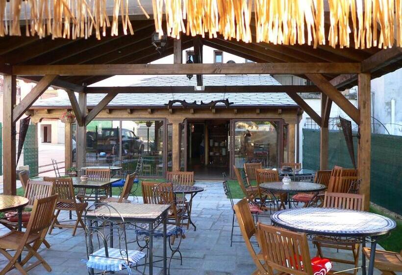 3间卧室的房子, Albergue La Medina De Camponaraya