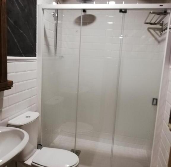 Standard room with outdoor bath, Albergue La Medina De Camponaraya