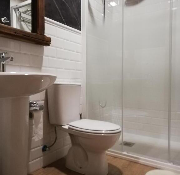 Standard room with outdoor bath, Albergue La Medina De Camponaraya