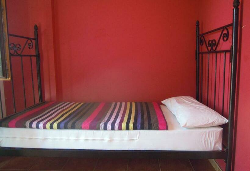 Номер Стандарт Трехместный, Albergue O Durmiñento