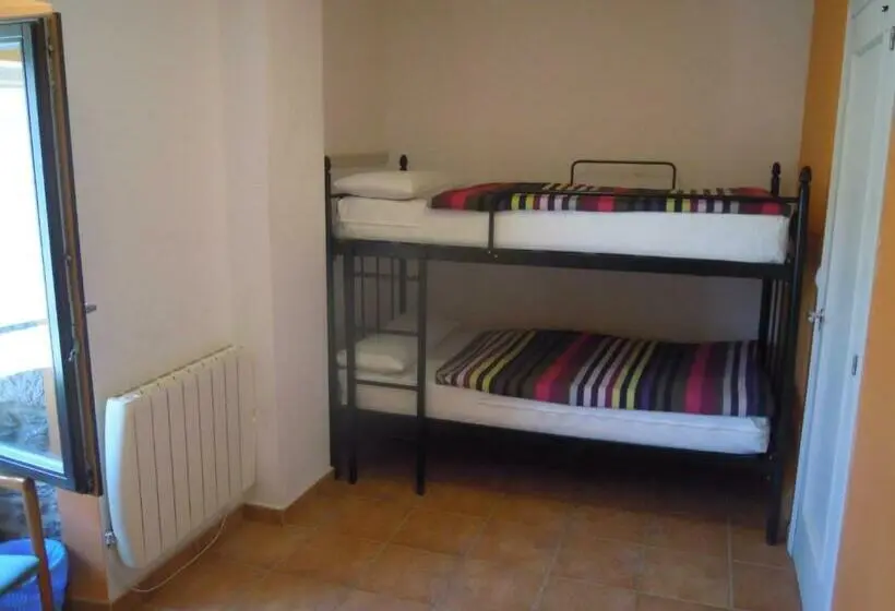 اتاق استاندارد چهار تخته, Albergue O Durmiñento