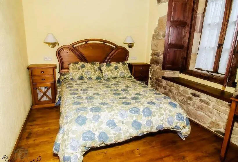 Standard-huone Parveke, Posada Corral Mayor