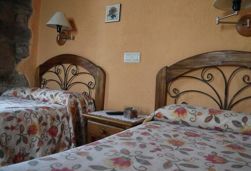 غرفة قياسية مزوَّدة بشُرفة, Posada Corral Mayor