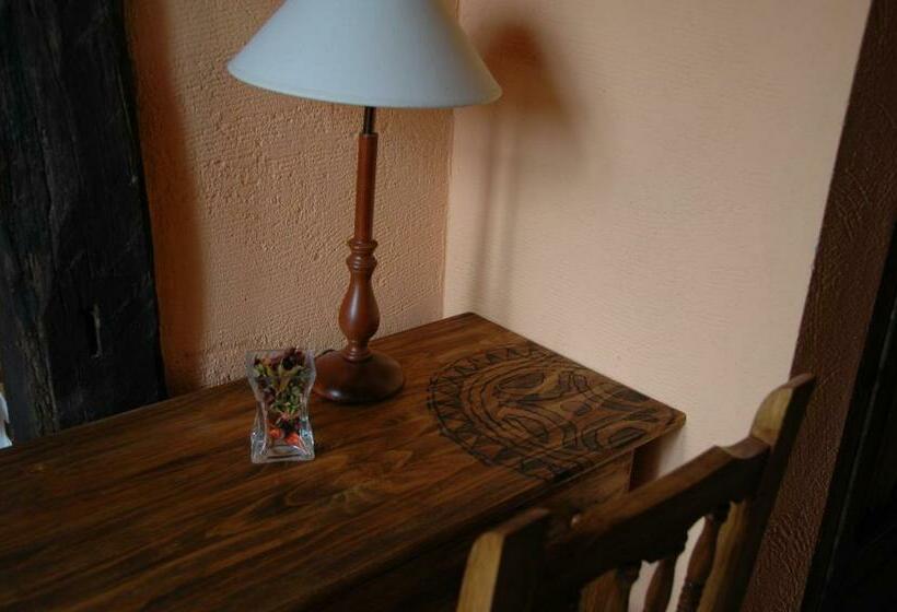 غرفة قياسية مزوَّدة بشُرفة, Posada Corral Mayor