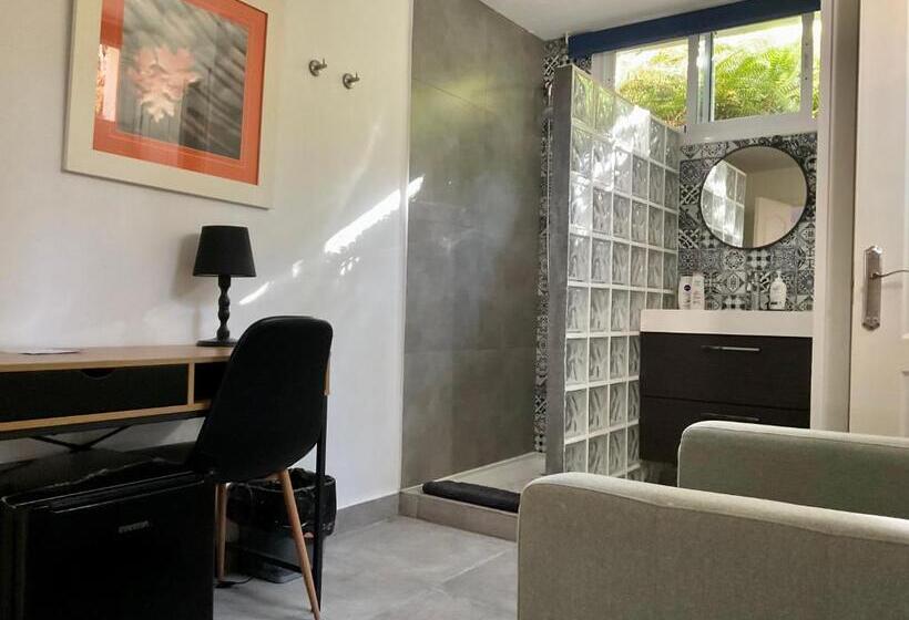 اتاق استاندارد, At Home In Malaga Stay & Solo Travellers