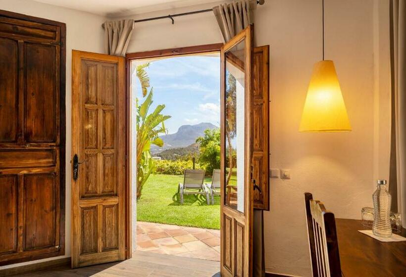 Полулюкс, Finca El Tossal   Adults Only