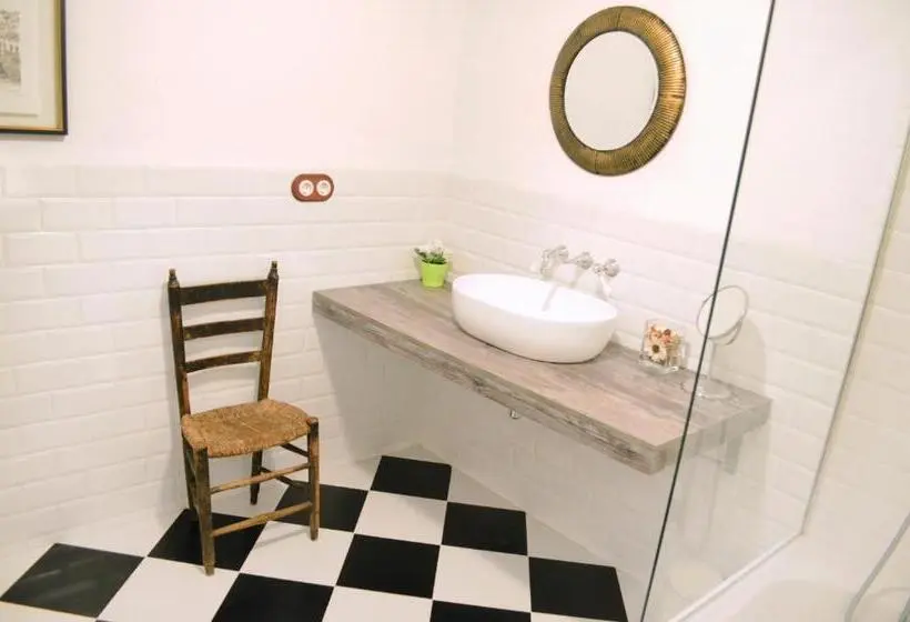 Suite met Balkon, Cal Comabella