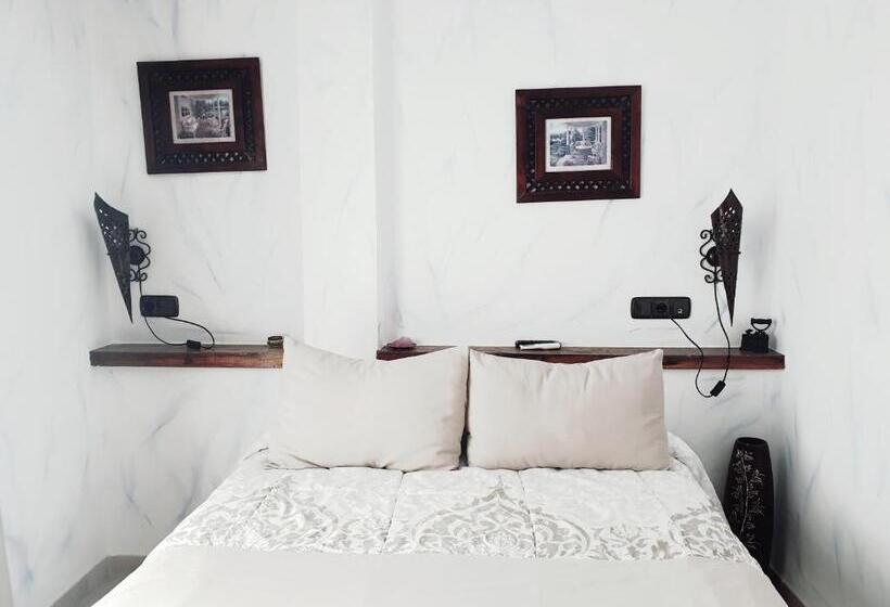 חדר סופריור, Hospedería El Caravansar