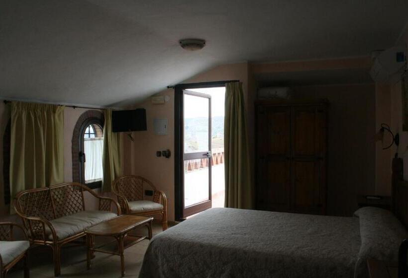 סטודיו סטנדרט עם מרפסת, Hospedería El Caravansar