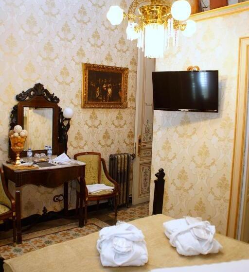 غرفة ديلوكس, Sitges Royal Rooms