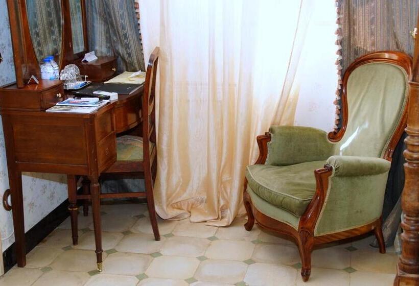 غرفة سوبيريور مزوَّدة بتراس, Sitges Royal Rooms