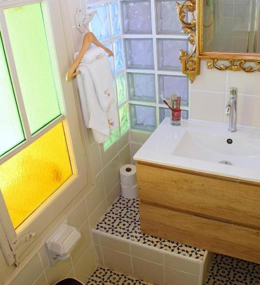 غرفة قياسية فردية, Sitges Royal Rooms