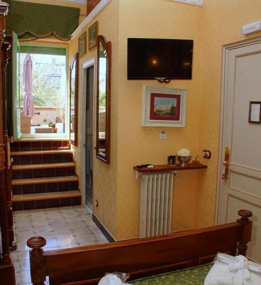 اتاق استاندارد با تراس, Sitges Royal Rooms