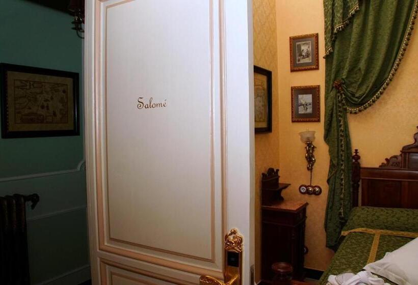 Номер Стандарт с Террасой, Sitges Royal Rooms