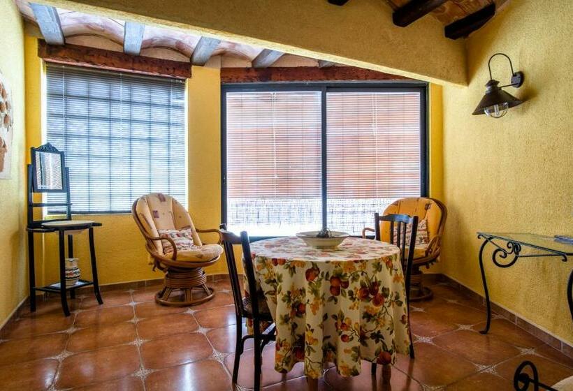 マウンテンビュースタンダードルーム, Casa Pilar Adults Only