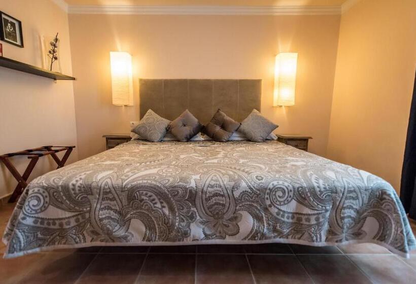 Comfort room with balcony, Al Lago