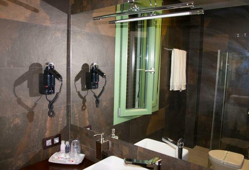 اتاق خانوادگی, Barrio Nuevo