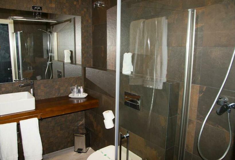 اتاق استاندارد, Barrio Nuevo