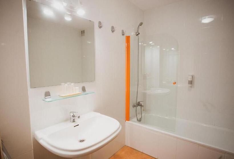 Номер Стандарт с Террасой, Ca L Andreu