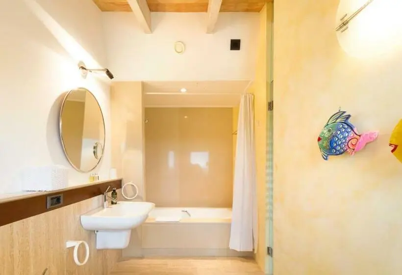 デラックスルーム, Can Cota Boutique Turismo De Interior