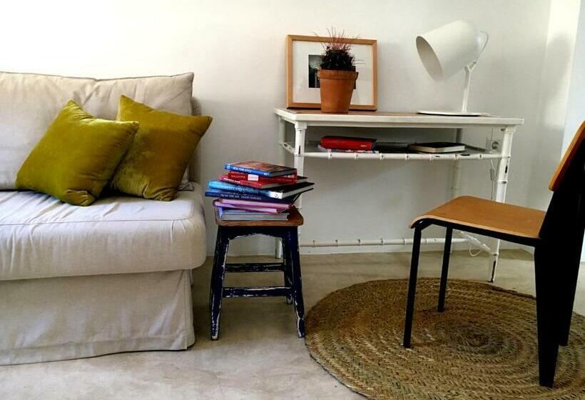 סוויטה, Casa Aldomar